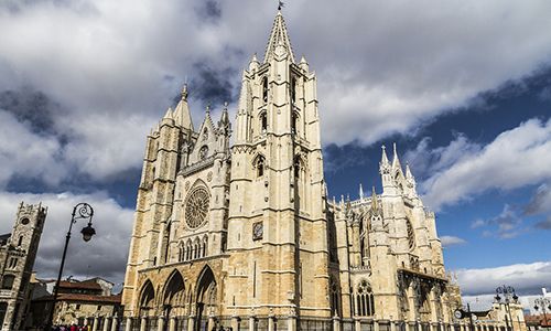 1366_2000